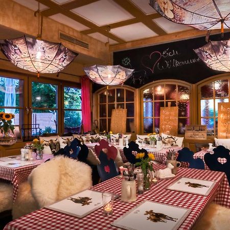 Zur Gluecklichen Kuh Hotel Oberstdorf Eksteriør billede