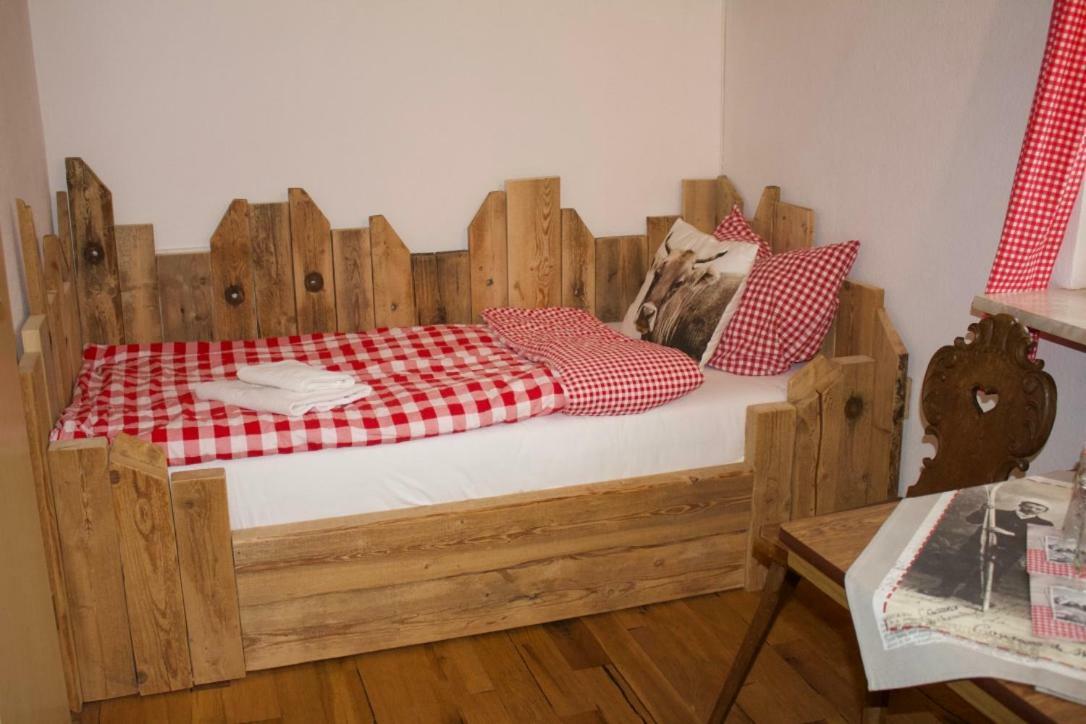 Zur Gluecklichen Kuh Hotel Oberstdorf Eksteriør billede